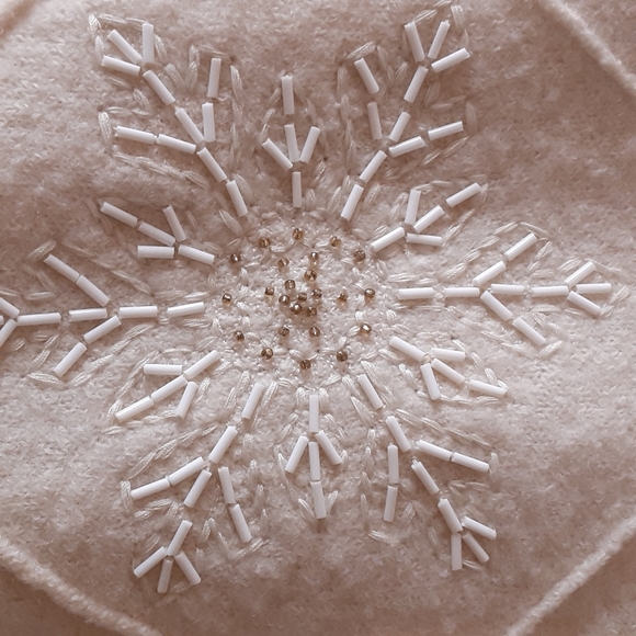 CHARTER CLUB Petite Merino Wool Beaded Front Zip Sleeveless Vest Eggshell - Picture 7 of 11